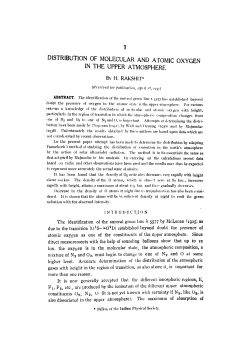 Distribution of molecular and atomic oxygen in the upper