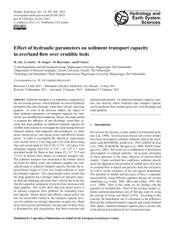 Effect of hydraulic parameters on sediment transport capacity in
