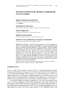 Seasonal variation in the chemistry of glacial
