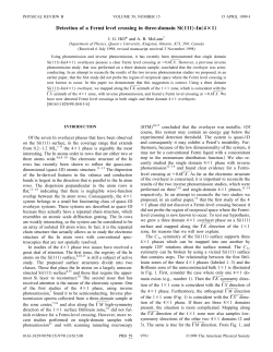 Detection of a Fermi level crossing in three-domain Si&bdquo;111&hellip;