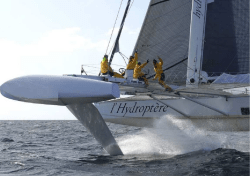 Holy l`Hydroptere! Sailing Over 60 knots then Turtled
