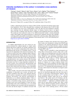 Intensity oscillations in the carbon 1s ionization cross sections of 2