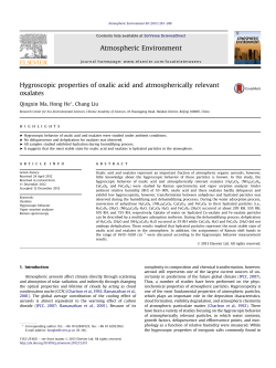Hygroscopic properties of oxalic acid and atmospherically relevant